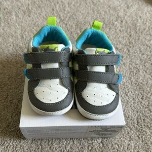 Robeez First Kicks Sneakers